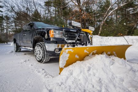 Professional vs. DIY Snow Removal: Why Leaving It to the Experts Makes a Difference Thumbnail